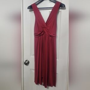 Women's Knot-Front V-Neck Dress - Burgundy